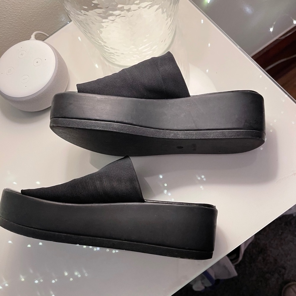 Steve Madden chunky platform shoe